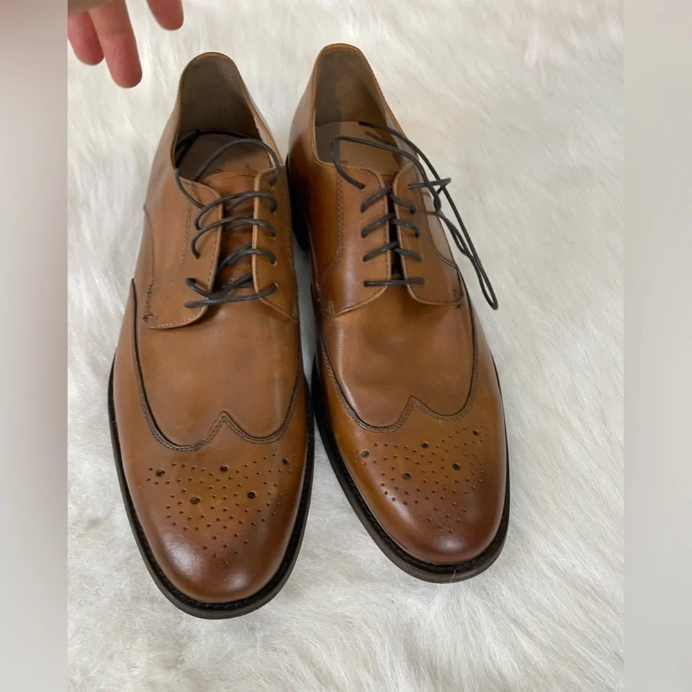 New Banana Republic Brown Leather Men's wingtip  Dress Shoes 10